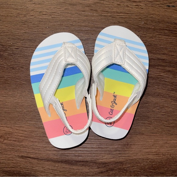 NWOT Cat & Jack Flip-Flops (5/6) - Picture 1 of 3